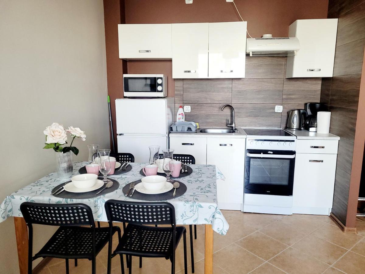 Apartament Prima Reda Bagian luar foto