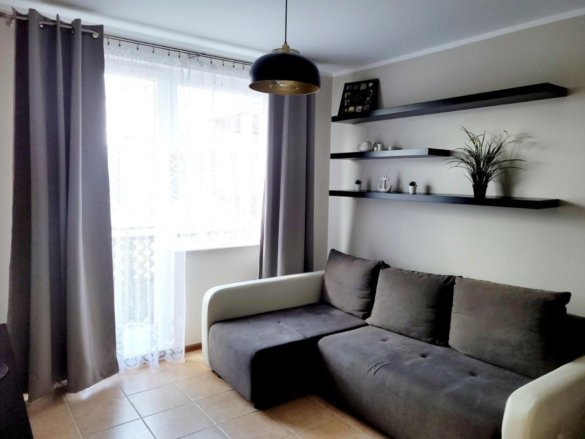 Apartament Prima Reda Bagian luar foto